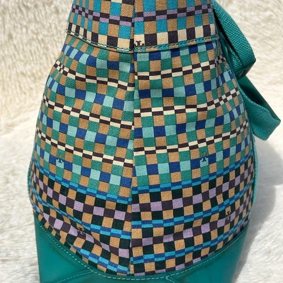 Tory Burch Geo Beach Tote - Picture 6 of 13